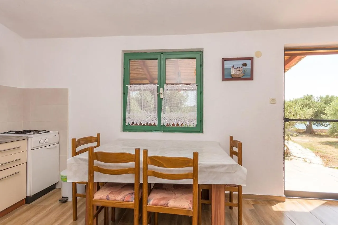 Vila House Bellatrix Tkon